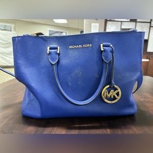 MAKE ANY OFFER Michael Kors Large Saffiano Tote